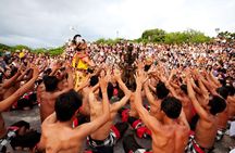 Halfday Private Tour Uluwatu Kecak Dance, Jimbaran Season Dinner