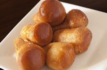 Naples: 2-Hour Walking Tour with Food Tasting Experience