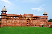 Private Day Tour of Taj Mahal and Agra Fort By Super fast train 