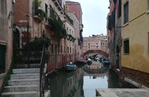 Venice Sightseeing Walking Tour with a Local Guide 