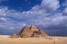 Private Tour to Giza Pyramids, Sphinx, Coptic Cairo and Islamic Cairo