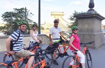 Budapest relaxed bicycle tour at sunset