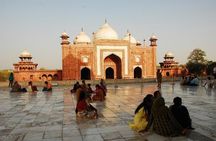 From Agra: Taj Mahal Sunrise & Agra Fort Private Tour