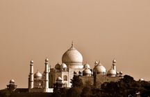 Same Day Taj Mahal and Agra Tour by Fastest Train from Delhi