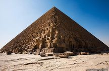 Giza Pyramids, Sphinx & Egyptian Museum with Camel Ride & Lunch