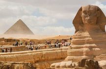 Day Tour to the Pyramids of Giza, Egyptian Museum and Khan El khalili Bazaar