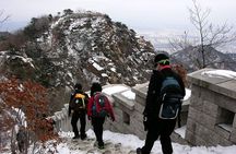 Private Bukhansan Hiking Tour (More Members Less Cost per Person)