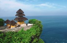 Bali's Spiritual Pillars - Uluwatu Temple and Kecak Dance Tour