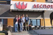 Small Group Wine Tour in Sumadija Wine Region