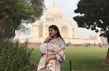 Taj Mahal Day Trip with Fatehpur Sikri From Delhi 