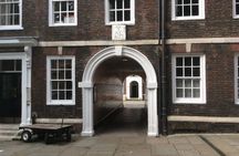 3 Hour Private Downton Abbey London Locations Walking Tour