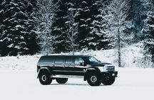 Reykjavik: Golden Circle Guided Super-Jeep Tour and Snowmobiling