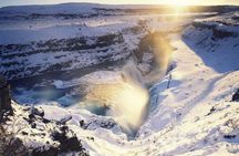 Golden Circle & Kerið Day Tour by Minibus from Reykjavik