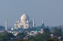Private Day Tour to Taj Mahal and Agra Fort from Delhi by Car