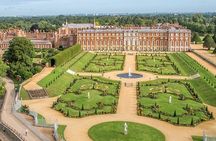 Private Vehicle To Hampton Court Palace From London With Admission Tickets