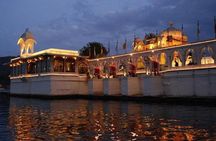 Dinner at Jag Mandir Island with Boat Ride on Lake Pichola - Udaipur
