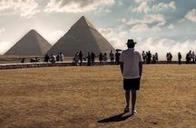 Private Day Tour to Giza Pyramids, Egyptian Museum And Khan el Khalili Bazaar