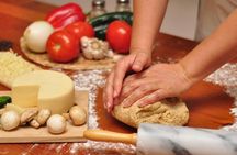 Half-Day Pizza Making Class in Taormina