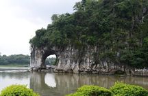 Guilin Half-Day Private Tour to Reed Flute Cave and Elephant Trunk Hill