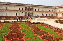 Approved Tour Guide in Agra full-day