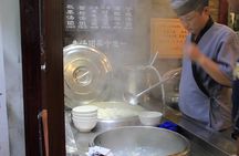 4-Hour Food Tour in Qibao Water Town from Shanghai by Subway