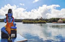 Private Southwest Day Tour: 7-Coloured Earth, Chamarel Waterfall, Trou aux Cerfs