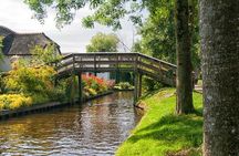 VIP tour: Private full-day tour of the Netherlands with luxury vehicle