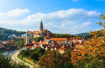 Scenic transfer from Prague to Passau with 4 hours sightseeing in Cesky Krumlov