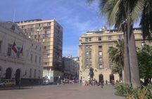 Santiago Private walking tour with Lunch 