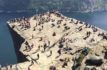Stavanger: Customized Private Tour with a Local