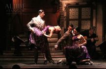 Tango Dinner-Show at El Aljibe with Optional Classic Bus Transfer