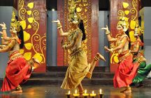 Cambodian Art Tour in Siem Reap Including Apsara Show with Optional Angkor Tour