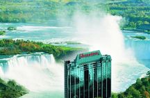 Small-Group Niagara Falls Day Tour from Toronto with Boat and Lunch Options