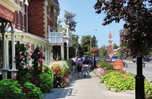 Small-Group Niagara Falls Day Tour from Toronto with Boat and Lunch Options