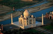 1-Day Trip to The Taj Mahal and Agra from Kochi with Both side Commercial Flight