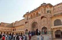 Private Full Day City Tour of Jaipur visit Amber Fort, City Palace with Lunch
