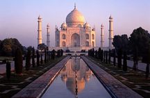 Delhi to Agra and The Taj Mahal at Sunrise Day-Trip