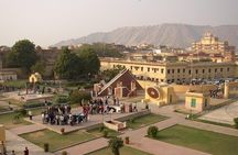 Private Jaipur sightseeing Tour by Car - All Inclusive