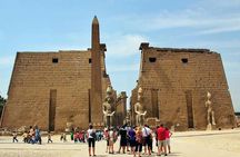 Full-Day Small-Group Luxor Tour from Hurghada with Lunch & Entrance Fees