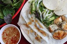 Small-group Foodie by Night in Saigon (04 hours)