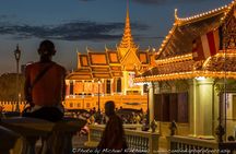 Phnom Penh Night Photo walk with Cambodia Photo Tours