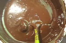 Puerto Viejo hands on chocolate making class. From bean to bar, get chocolatey!