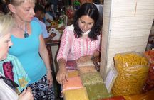 Spice Knight (Local Market Walk -> Cooking Class -> Meal)