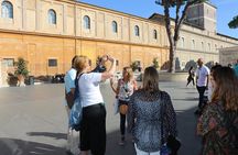 Vatican Museums & St Peter's Basilica Skip the line Private tour