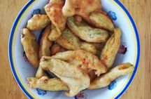 Lunch and dinner at my house with the typical products of Salento