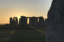 Stonehenge Independent Visit with Private Driver by Luxury Sedan