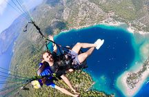 Tandem Paragliding Over The Blue Lagoon in Fethiye