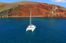 Santorini Full Day Catamaran Private Cruise incl. Meal, Drinks & Free Transport