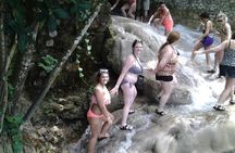 Ziplinig Dunn's River Falls from Montego Bay 