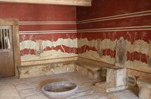Hire a Licensed Tour Guide for Knossos palace (Private Tour)